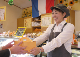 仏蘭西風洋菓子レ・トゥールソル